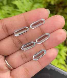 Saphir naturel |   Saphir vert |   Bague de fiançailles et de mariage en saphir hexagonal allongé - Product Image 4