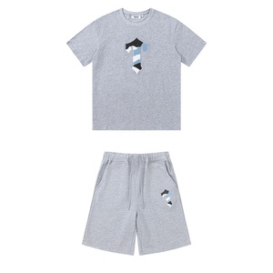 <span class=keywords><strong>Trapstar</strong></span> 2026 Verano Nuevo Conjunto de <span class=keywords><strong>Camiseta</strong></span> de Manga Corta con Cuello Mandarín de Algodón Puro con Bordado de Toalla y Pantalones Cortos Casuales Sueltos para Hombre y Mujer - Product Image 4