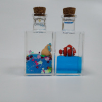 Acryl-Flüssigkeitsbriefbeschwerer mit Korken, Schwimmende Meeresfigur, Treibsand-Souvenir, Schreibtisch-Deko-Geschenk
