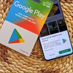 Código Digital de Tarjeta de Regalo Google Play Impreso Personalizado en Plástico Prémium Muestra Disponible en Papel de Lujo Papel Offset Cartón - Product Image 1