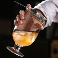 Verre à cocktail transparent à pied de 800 ml, pichet à cocktail mélangeur pour barman, idéal pour Martini, bars, hôtels, restaurants, vente en gros, OEM