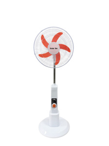 Ventilateur sur pied alimenté par énergie solaire, fonction oscillante, commande numérique, hauteur réglable, 5 pales, moteur DC, usage domestique et hôtelier - Product Image 5