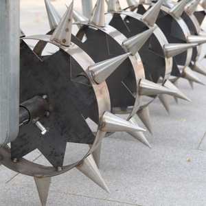 Dual-xử lý tỏi trồng công cụ với scraper tấm và có thể điều chỉnh 8-15cm khoảng cách cho hiệu quả lĩnh vực trồng - Product Image 1