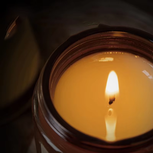 Tarro de vela de cristal Marrón mate esmerilado de lujo con tapa de Metal <span class=keywords><strong>velas</strong></span> perfumadas de aromaterapia de cera de soja para regalo de vacaciones - Product Image 3