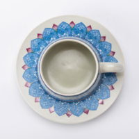 Ensemble de tasses et soucoupes en porcelaine traditionnelle bleu et blanc à motif de fleurs de prunier, tasse à café en céramique de style oriental avec emballage cadeau