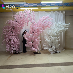 ซุ้มดอกซากุระประดิษฐ์สีชมพูขาว LEDA สำหรับตกแต่งฉากหลังงานแต่งงาน งานอีเว้นท์ ปาร์ตี้ โรงแรม และเวที - Product Image 2