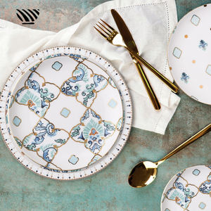 <span class=keywords><strong>Service</strong></span> de table en <span class=keywords><strong>porcelaine</strong></span> fine à motif rétro bleu-vert : Assiettes en <span class=keywords><strong>porcelaine</strong></span> de qualité supérieure et ensemble de vaisselle en céramique élégant avec bordure dorée - Product Image 4