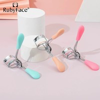 Pince à épiler professionnelle en acier inoxydable RubyFace, recourbe-cils à ressort, outil de beauté pour femmes, prix de gros