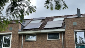 ระบบจัดเก็บพลังงานไฮบริดที่ดีที่สุด 5kw 8kw 10kw ชุดแผงโซลาร์เซลล์ครบชุดพร้อมระบบจ่ายไฟ DL-HSS5KW เครื่องกำเนิดไฟฟ้า 5kw รุ่น DL-HSS5KW - Product Image 3
