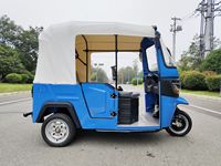 Tuk-tuk électrique à toit fermé, tricycle à 3 roues pour passagers, sièges confortables, abri imperméable pour le transport de passagers dans les zones touristiques