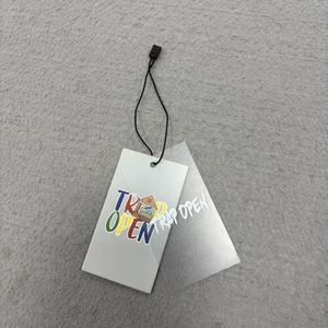 Sac en plastique PVC transparent imprimé personnalisé étiquette volante pour vêtement étiquettes étiquettes de <span class=keywords><strong>prix</strong></span> en papier pivotant épingle à cordon conception logo - Product Image 3