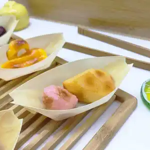 Tre lá Sản xuất custimizable Kích thước dùng một lần Phục vụ bằng gỗ Sushi thuyền container thực phẩm