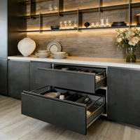 Ensemble de meubles de cuisine modulaires modernes et durables en acier inoxydable avec finition laquée, robinet, charnières, éclairage LED et évier écologique