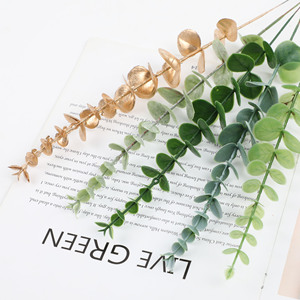 Feuilles d'eucalyptus artificielles à tige unique pour la décoration florale de la maison et des mariages, aménagement de l'agencement, verdure en gros - Product Image 3