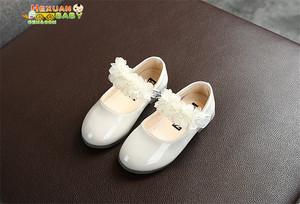 Ragazze Con La Suola Morbida Principessa Bambini <span class=keywords><strong>ballerina</strong></span> studente bowknot Bambini di Autunno in pelle <span class=keywords><strong>scarpe</strong></span> per la Danza Festa di Nozze - Product Image 3