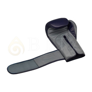 Équipement sportif léger et respirant, gants de boxe professionnels, vêtements d'entraînement de combat, gants de boxe en cuir personnalisés à vendre - Product Image 3