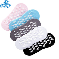 Chaussettes de yoga Pilates antidérapantes en coton avec logo personnalisé Chaussettes en silicone antidérapantes pour le sport et le fitness à domicile