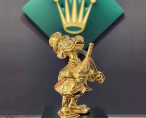 Nuevos Diseños de Esculturas de Fibra de Vidrio Hechas a Medida, Guantes de Boxeo de Resina para Decoración de Mesa, Escultura Plateada - Product Image 4