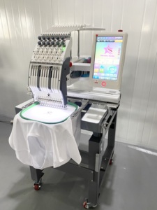 Machine à broder intelligente avec connectivité Wi-Fi pour les entreprises à domicile et la réalisation de commandes personnalisées en ligne - Product Image 3