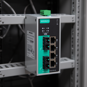 Moxa EDS-P206A-4PoE-SS-SC DIN Rail <b>PoE</b> Unmanaged <b>Switch</b> 4 Port Enterprise <b>Switch</b> - Product Image 3