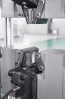 Machine d'essai universelle hydraulique WEW-600B avec écran d'ordinateur pour l'évaluation des performances mécaniques des matériaux métalliques