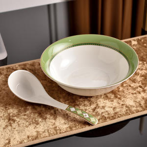 Ensemble de dîner de luxe en porcelaine de style européen de 28 pièces nouveau décor à la maison; ensemble d'assiettes en porcelaine céramique verte pour les mariages et les restaurants - Product Image 3