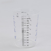 Gobelets de mélange de peinture jetables en PE calibrés de 600 ml pour époxy automobile, certifiés ISO9001