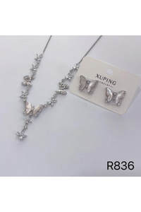 Collier en acier inoxydable de qualité supérieure, prix raisonnable, or luxueux, meilleurs ensembles de bijoux élégants pour femmes - Product Image 2