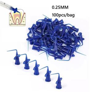 100 Piezas de Puntas de Aguja para Jeringa de Irrigación <span class=keywords><strong>Dental</strong></span> Manual, Puntas de Irrigador Desechables de 0.25mm, Plástico Médico - Product Image 1