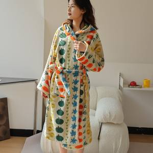 Nueva serie <span class=keywords><strong>de</strong></span> ping-pong vegetal Animal invierno cintura elástica con capucha padre-hijo adulto Hotel hogar Albornoz cómodo - Product Image 6