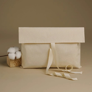Nouvelles pochettes cadeaux en coton biologique certifié GOTS avec logo personnalisé imprimé, rabat anti-poussière, emballage recyclable, pour bijoux - Product Image 3