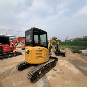 Mini-excavatrice CAT 303 CR d'occasion, excavatrice compacte hydraulique sur chenilles Caterpillar pour la construction - Product Image 4