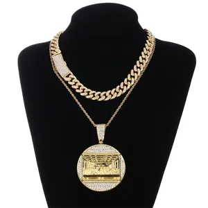 Big Hiphop Shiny Fancy Fashion Full Drill Alloy Jewelry Round Plate Religious Painting Pendant with Cuban Chain Necklace Set