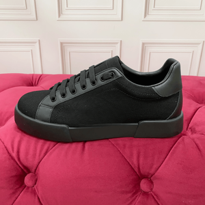 Nouvelles tendances mode 2026 pour hommes et femmes : Chaussures décontractées Gabbna style papa, classiques, à semelle plate, motif graffiti, en maille tissée noire - Product Image 4