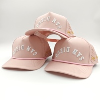 Gorra de Golf Deportiva Impermeable Oxford de 5 Paneles, Innovadora, con Logotipo Bordado Personalizado, MOQ Bajo, OEM, Perforada con Láser, Transpirable y de Secado Rápido