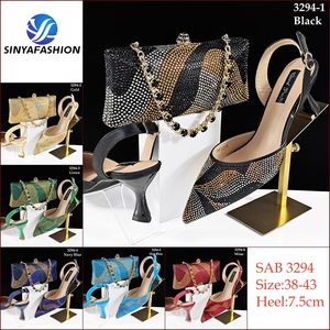 Chaussures à Talons Hauts Italiennes Assorties Tendances, <span class=keywords><strong>Escarpins</strong></span> Femme Nouveau Design, Prix de Gros, Ensemble de Chaussures et Sacs de <span class=keywords><strong>Luxe</strong></span> pour Femmes, Idéal pour Fêtes - Product Image 2