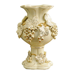 แจกันพอร์ซเลนยุโรปกลางโต๊ะเซรามิกหรูหราสำหรับโรงแรม - Product Image 1