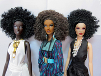 Poupée Mannequin en Plastique Personnalisable en Usine avec Articulations, Poupée Noire avec Vêtements de Mode pour Cadeaux