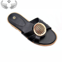 Sandales d'été pour femmes en gros – Tongs plates, durables et décontractées, avec ventilation – Vente en gros