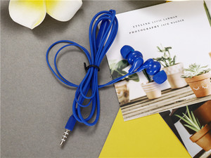 Chất Lượng Cao Giá Bán Buôn Âm Thanh Rõ Ràng CY054 Tai Nghe Có Dây Tai Nghe Có Dây In-Ear 3.5 Mét Stereo CY-054 Tai Nghe Với Mic - Product Image 4