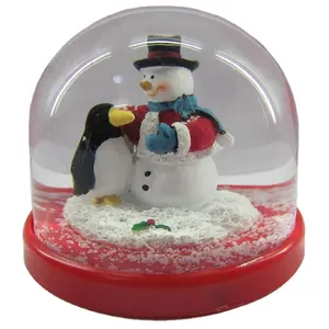 Christmas Hot sale new style and beautiful snow globes wholesale as gifts and crafts