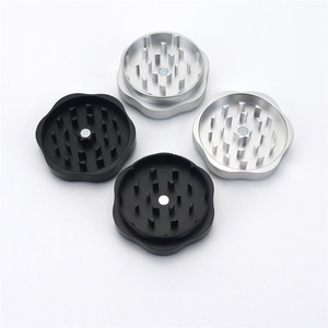 Custom Aluminum Tobacco Grinder for Smoking Accessories - Product Image 1