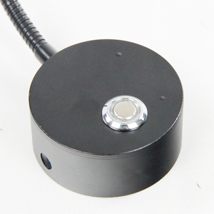 La lampe de lecture DC <span class=keywords><strong>12V</strong></span> <span class=keywords><strong>avec</strong></span> <span class=keywords><strong>port</strong></span> de charge <span class=keywords><strong>USB</strong></span> tourne la lumière RV à bras flexible à 360 degrés pour camping-car - Product Image 6