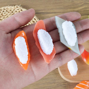 โมเดลซูชิข้าวปั้นปลาแซลมอนญี่ปุ่นเหมือนจริงสำหรับตกแต่ง - Product Image 2