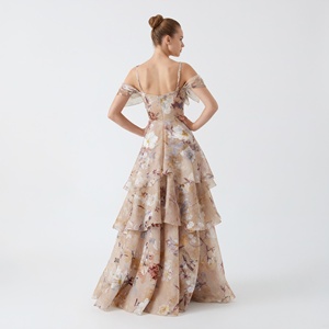 Abito <span class=keywords><strong>da</strong></span> sera glamour - Vestito in chiffon con linea vita naturale e perline a spina di pesce dal Guangdong - Product Image 2