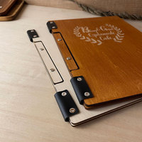 Porte-menu rétro en contreplaqué, personnalisé avec logo couleur gravé au laser, pour restaurant, café, traiteur, avec reliure en cuir et classeur à feuilles mobiles