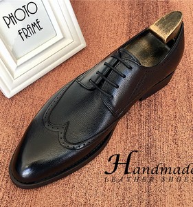Chaussures Oxford pour hommes en cuir véritable haut de gamme, faites à la main, à bout pointu, style business formel, avec motif brocart sculpté, imperméables - Product Image 4