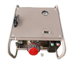 Bomba Centrífuga de Alta Calidad con Impulsores de Tres Etapas, Ligera, para Combatir Incendios Forestales, SFB-10-B SFB- - Product Image 1