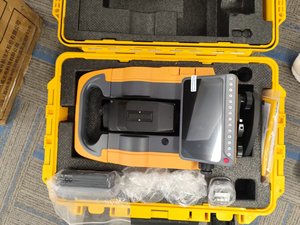 เครื่องวัดมุม Hi-target ZTS-720 แบบไม่ใช้ปริซึม ระยะมองเห็น 1000 เมตร พร้อมระบบ CAD สำหรับการวางตำแหน่งจุดสำรวจสำหรับงานสำรวจที่ดิน - Product Image 3