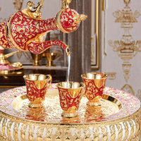 Machine à thé en fer vintage de Dubaï Tasse à thé en alliage de zinc sûre avec soucoupe Ensembles à café dans une boîte cadeau Paquet de cafetière arabe stockée